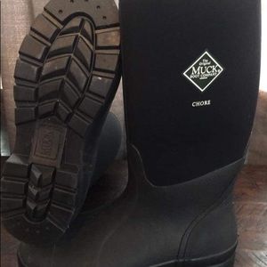 Muck boots